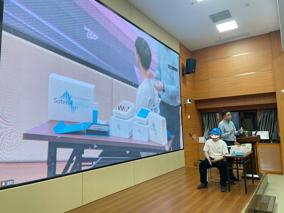 Brainsaise's tweet photo. HD-tES product training, I am very happy to have the opportunity to share and exchange non-invasive neuroregulation techniques with professional researchers. #4x1 #HDExplore @SoterixMedical https://t.co/PsAMB38yp2