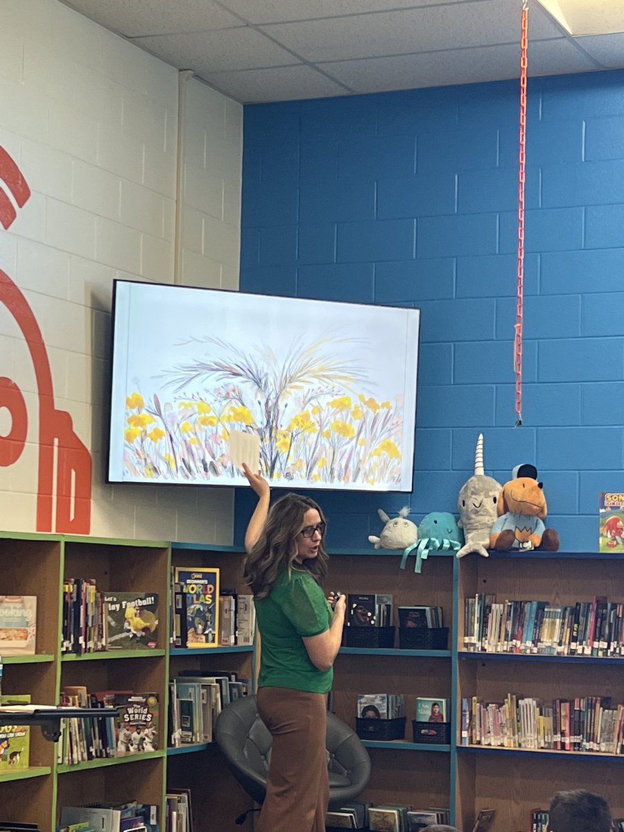 Illustrations are purposeful. Take a close look at the pictures in picture books when you read. ⁦<a href="/marcycampbell/">Marcy Campbell</a>⁩ ⁦<a href="/AveryHCSD/">Avery Gators</a>⁩ #hcsdinnovates