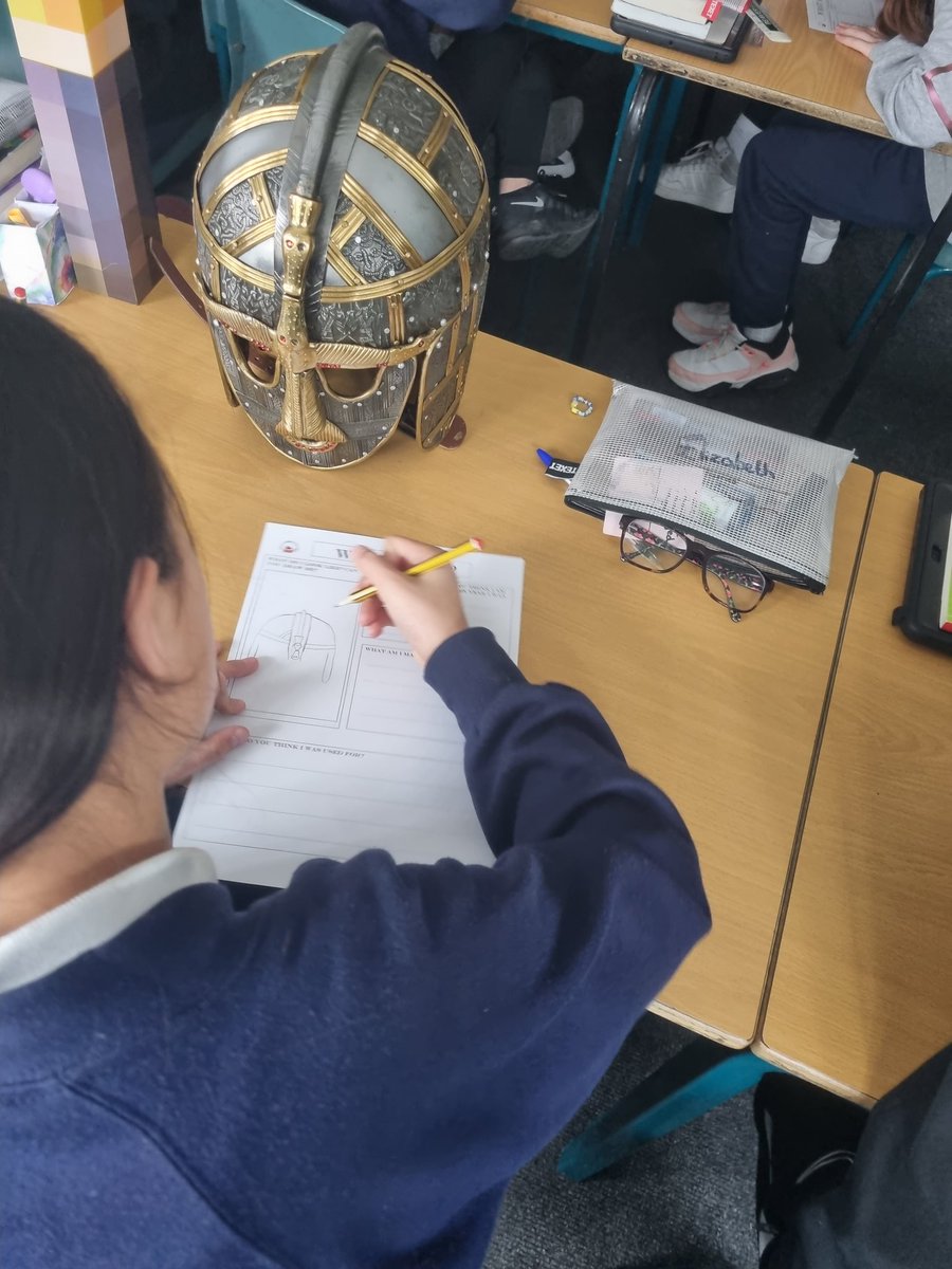 theresavikingin's tweet photo. Fantastic fun with year 5 @Fossewayacademy today learning all things Viking! #edutwitter #Vikings #ks2 #History #vikingworkshop https://t.co/VXouP0vUpQ
