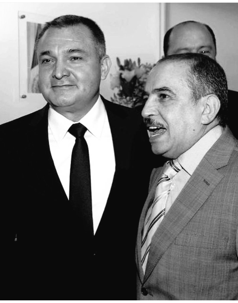 Hablando de lamesuelas jajaja verdad Marín?