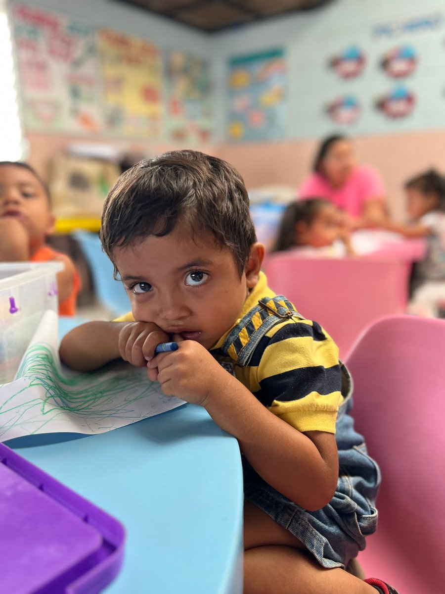 Serving alongside and being present to the beautiful people of El Salvador. <a href="/WeAreChaminade/">Chaminade College Preparatory School</a> <a href="/ccp_reach/">CCP Global Reach</a> #EstoVir