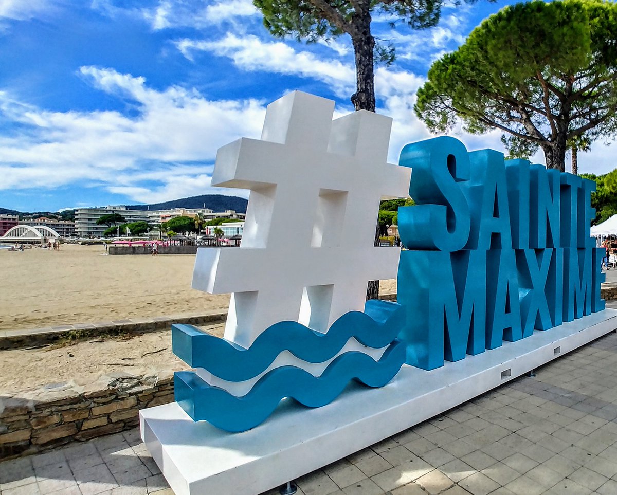 ilgsainttropez's tweet photo. ❤ ~ Vous ne devinerez jamais où a été prise cette photo ?! 😅😍

✓ 📸 https://t.co/7lVYYezUlx
#saintemaxime #stemaxime #pin #pinparasol #pont #plage #sud #suddelafrance #var #france #ilovegolfedesttropez &amp; you ?! https://t.co/WpUVdOCk4c