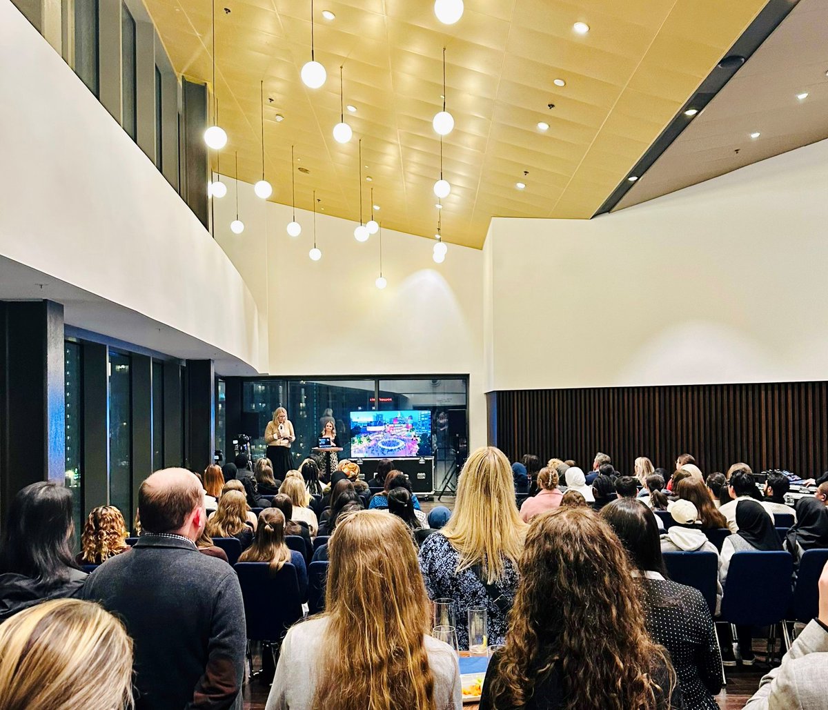 BM3Architecture's tweet image. Thrilled to take part in the WIA exhibition last week, nominating @LottieBarnes1 for her work on Brockworth Road. The scheme was granted planning approval on the same day! Thanks, @Birm_Arch for a wonderful event - amazing to learn from so many inspiring women in our industry⭐️