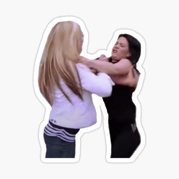 RizzedRachel3's tweet photo. Leah just said that Jacob doesn’t love me!! WE FIGHT AT SUNSET AT THE WELL!!! BE THERE!! Buy tickets at https://t.co/aetePzP02v To support!💪#beef #fight https://t.co/pHDByHLnGo