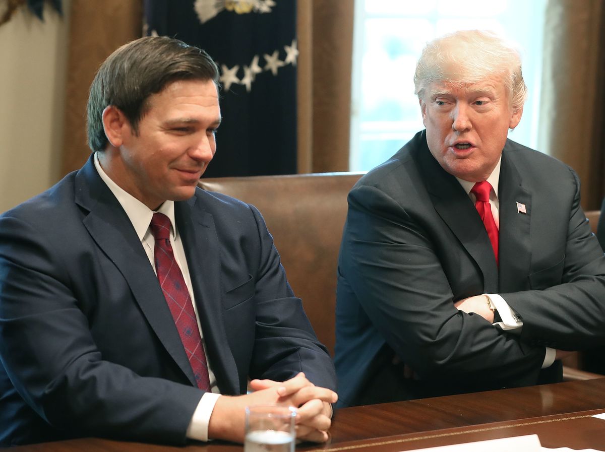 BREAKING: Trump's Super PAC, Make America Great Again Inc, has formally lodged an ethics complaint against Ron DeSantis for violating state ethics and election laws. The complaint alleges that DeSantis is running a 'shadow presidential campaign' and asks the Florida Commission…