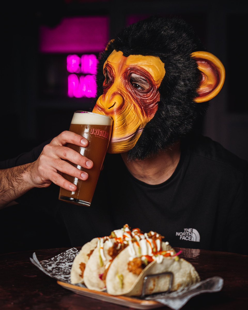 Why did the monkey cross the road? To get to <a href="/SoberLaneD4/">Sober Lane D4</a> to enjoy an original 7 Revolution IPA with his buffalo chicken tacos! 

#soberlane #chickentacos #original7 #corkcity #food #foodporn #foodie #instafood #foodphotography #foodstagram #yummy #foodblogger #foodlover