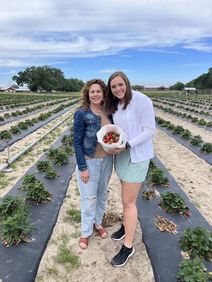 Picking strawberries under the Florida sun with two of my favorite ladies! We sure could get used to this lifestyle. Love spending time with grandma. #notenoughtime