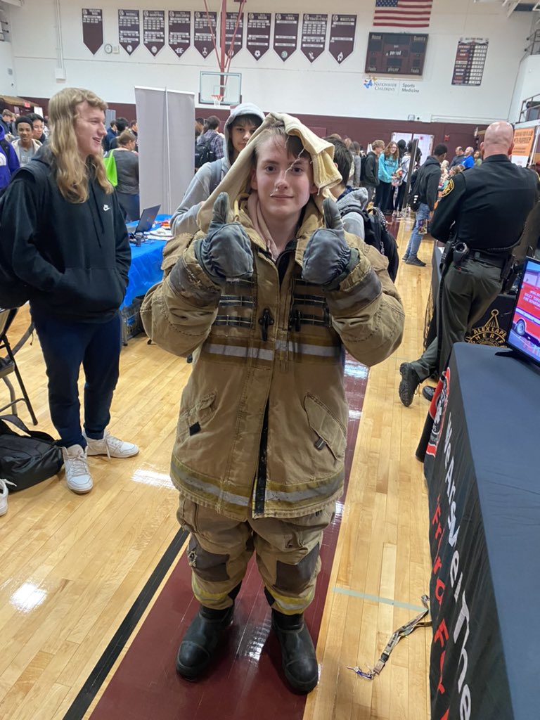 Today was Career Expo Day! Students were able to explore over 50 businesses and career pathways. A huge shout out to our business community for making this such a success! #CWway