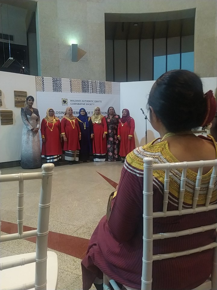 Went to the closing ceremony of the thundukunaa weaving course by <a href="/MaccsMv/">MACCS</a> 
Check out the finished mats by the participants.
This requires alot of dedication to make them. I hope to see more of the younger gen immersing into this sort of craft work. 
#traditionalart #maldives