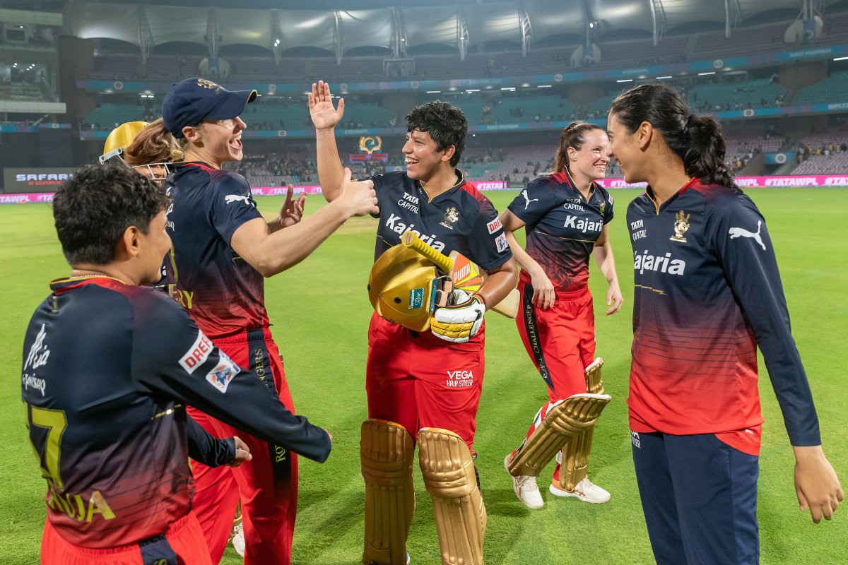 wplt20's tweet photo. The unmatched feeling of contributing to your side's victory 😃

Bright smiles in the @RCBTweets camp after a fine victory 🤗 

#TATAWPL | #UPWvRCB https://t.co/ZWJduMdP60