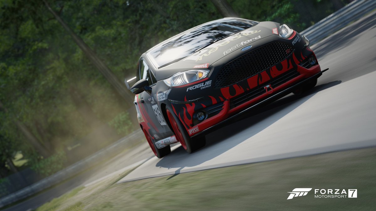 stuzib85's tweet image. Finished up this @PotNoodle #BombayBadboy sponsored livery for the @PTGforza #FiestaFiasco 

Driven by @fatrob90 and @DanG0408 

#TheArtOfRacing