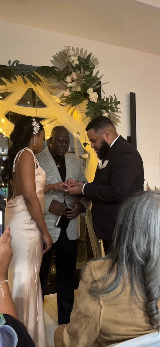 $UPRSTR SNAK€ ✨ tweet media