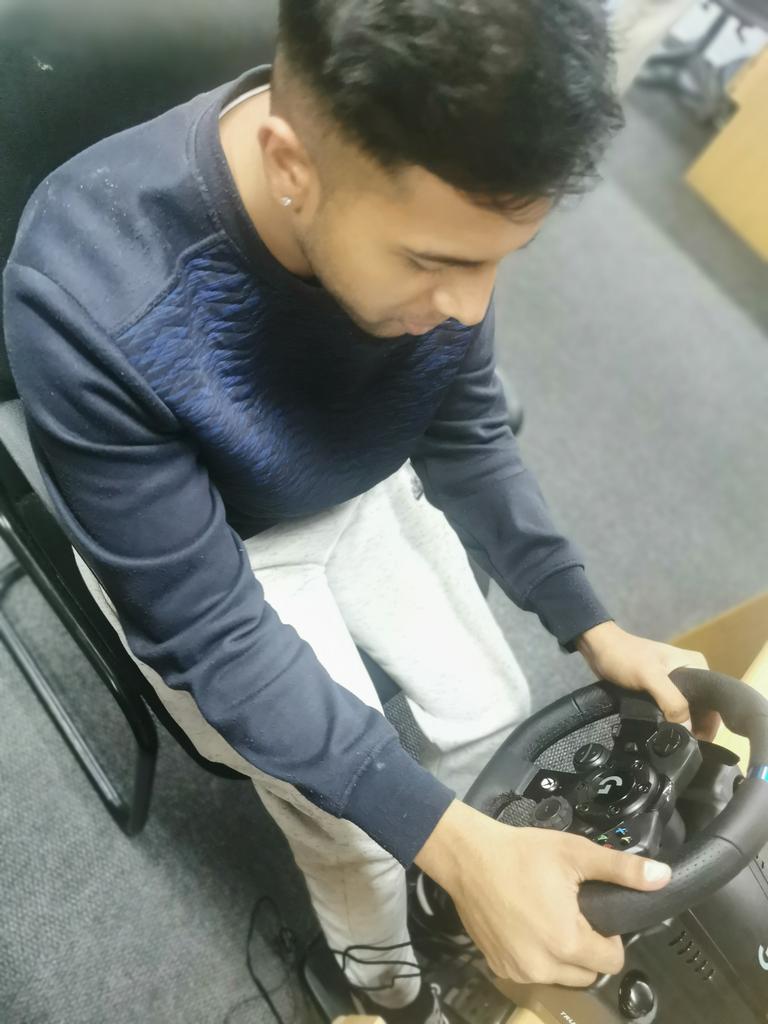 cherylkahla's tweet image. We have a new toy at @TheCitizen_News! 🎮

@kruger_lyle, @akshay__019, @shaunh15 and I will be taking the @LogitechG #Trueforce racing wheel for a spin 🏎️ this week.

More to follow on #TheCitizenTechCheck

#gamingnews #LogitechG923 #RacingWheel #LogitechG