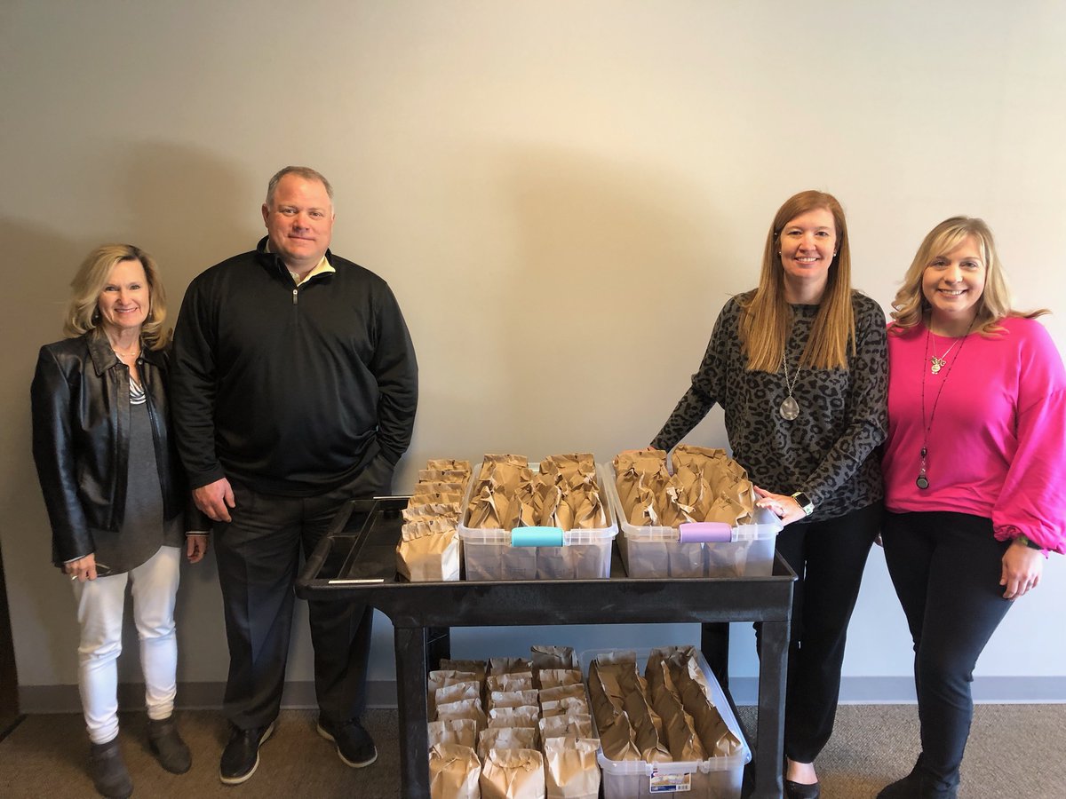 We always enjoy the opportunity to serve our community!  Today, several members of the Century team assembled Blessing Bags  for children in our community!   #thebank  #loveourcommunity @DerekBWilliams