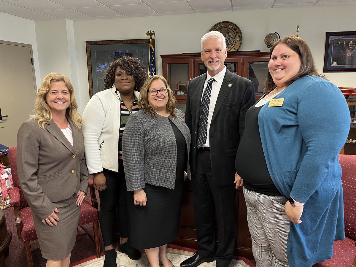 sing4glory's tweet photo. It was a productive meeting with Senator Keith Perry during which we discussed repercussions of school choice for special needs students, salary compression, and the decertification of our unions if memberships drop below a rising 60%. #MarionEA #FEA #AFLCIO https://t.co/0O0dh9fpeV