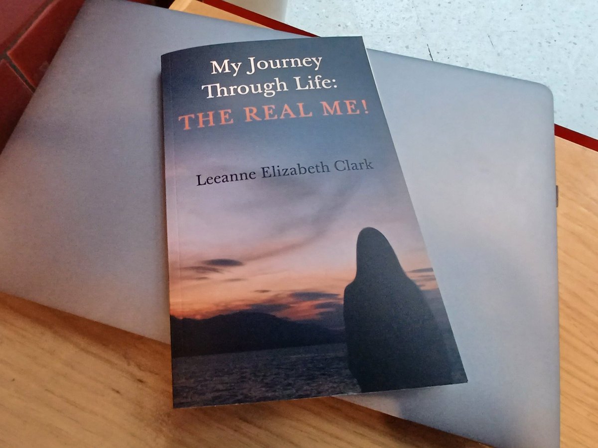 Heading from the Gender-Based Violence & Learning Disability conf with Leeanne Clark's book and an ask to promote as widely as we can. Outstanding keynote from Leeanne @InspiringSland @InspInclusion @DesFund #NotHiddenAnymore