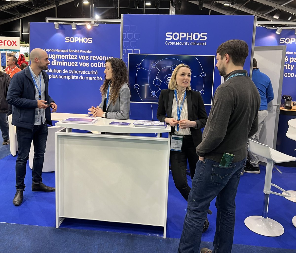 Feeder_group's tweet photo. 🔥 C'est parti pour le salon #ITPartners à @disneylandparis ! 🏰
Notre équipe Feeder est sur place et nous avons hâte de vous y rencontrer. 

 L'IT Partners c'est l'#événement incontournable du channel #IT #télécoms #audiovisuel #FeederTeam 💻 https://t.co/0qgUAk3Dn4