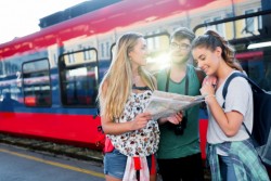 MarHiernaux's tweet photo. 🥲 Je suis définitivement trop vieille 
👌 La @EU4BE offre 900 pass Interrail à des jeunes belges de 18 ans, pour voyager dans 30 pays d'Europe. Dès aujourd'hui ils peuvent se porter candidat pour participer au concours. @SNCB https://t.co/nbtxYITQaL