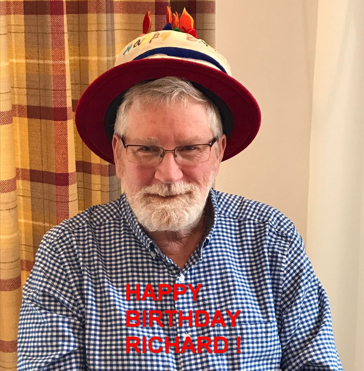 Today's birthday boy is Richard who wore the hat as is the tradition. He also baked iced cakes for everyone.....and took the spare ones home, well it is his birthday after all.

#happybirthday #seniors #crowthorne