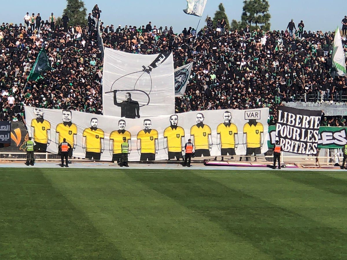 rachidi49's tweet photo. Liberté pour les arbitres ✌🏻

#لقجع_فاسد https://t.co/LvFVloC0Uz