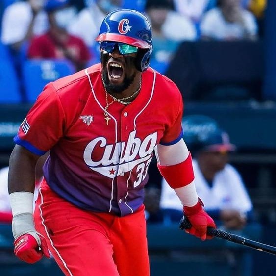 josette_con2T's tweet photo. Drake que tú sigues // Drake que yo sigo
#TeamAsere #Cuba #WBC2023 https://t.co/vTc3dt0ojg
