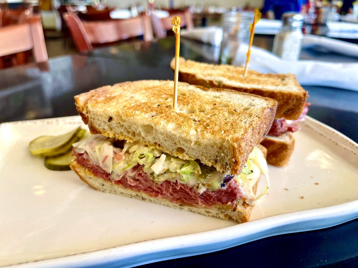 thelocalnaples's tweet image. St. Patty’s Day is this week! ☘️🤤🥪  Dine in for lunch and enjoy our Corned Beef, Cabbage and Spicy Mustard Sandwich this Friday!

#AlwaysLocal #AlwaysFresh #thelocalnaples #colliercounty #inthe239 #lovefl #naplesfoodie #foodblogger #thelocal #naplesfl #naplesflorida #🥪