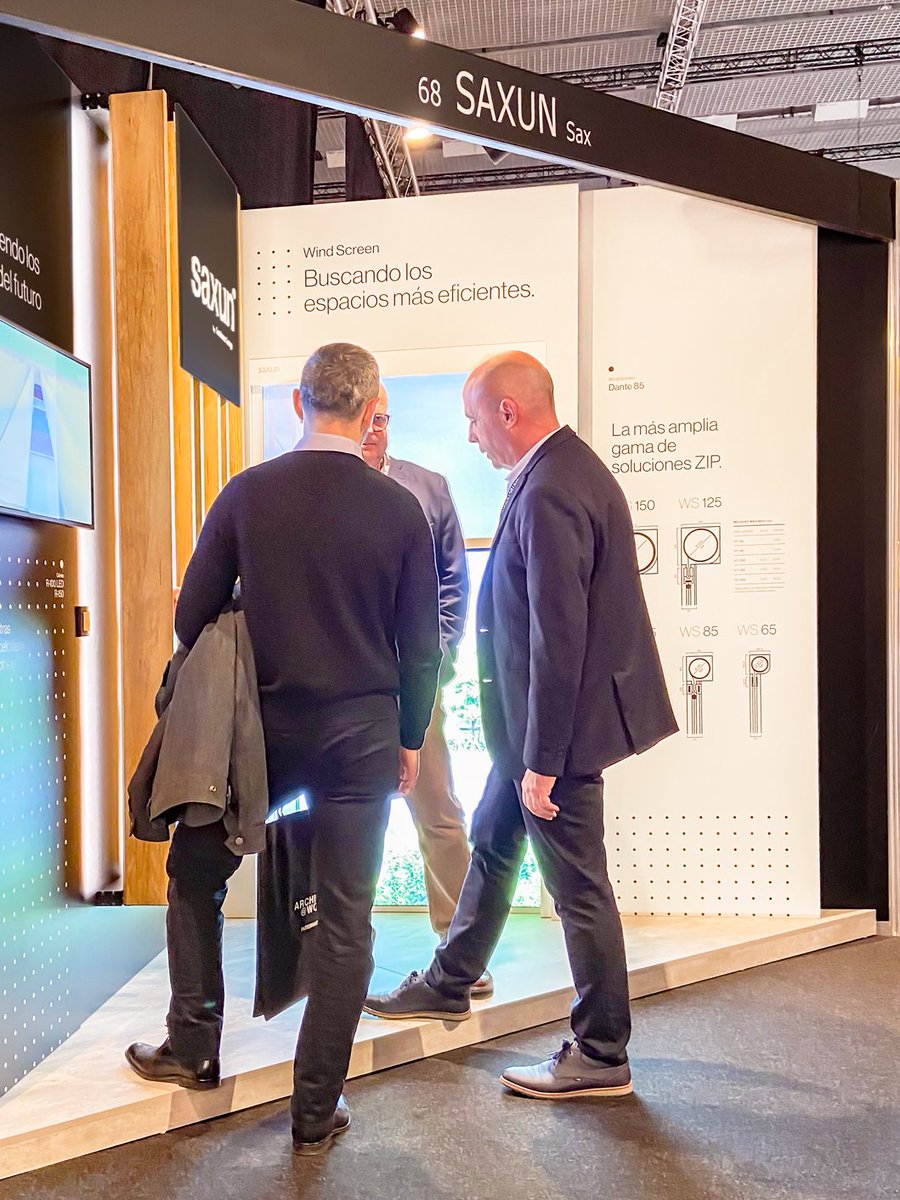 Saxun_Solar's tweet photo. Architect@Work ya ha abierto sus puertas en Barcelona a la innovación arquitectónica.
En el stand 68 te esperan las Celosías R-100 con LED y los Toldos verticales Wind Screen con sistema ZIP, para “construir los edificios del futuro”.
#Architectatwork #Barcelona #Arquitectura https://t.co/E7tUWYpZdQ