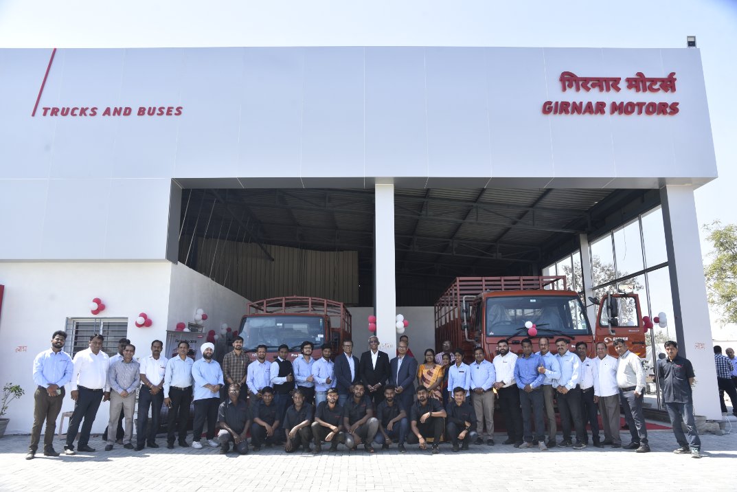 ETBIndia's tweet photo. We are now closer to you with our new #dealership - Girnar Motors, Nagpur, Maharashtra.
We Are With You Har Qadam Har Waqt.
Know more: https://t.co/krrhe0h1TQ
#DealershipNetwork #NetworkExpansion #Growth #opportunity #Success #Prosperity #Eicher #EicherTrucksAndBuses https://t.co/Z7ZWv770gj