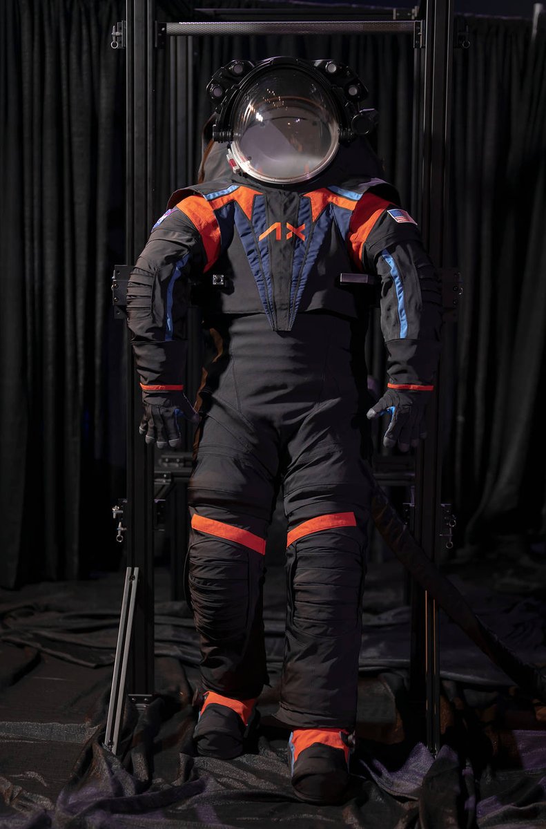 .<a href="/Axiom_Space/">Axiom Space</a> revealed a spacesuit prototype that our <a href="/NASA_Astronauts/">ARCHIVED NASA Astronauts</a> plan to wear near the Moon’s South Pole on <a href="/NASA/">NASA</a>’s #Artemis III mission.
 
The spacesuit will give lunar explorers extra mobility, protection, &amp; the latest technology. Discover more: go.nasa.gov/400qG6e