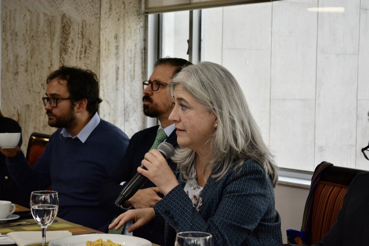 sandraaristis's tweet photo. Hoy, en compañía del @Minvivienda, participamos en una jornada de trabajo para socializar el articulado en materia de agua y vivienda que se incluirá en el Plan Nacional de Desarrollo. https://t.co/AbLvNnMwnG