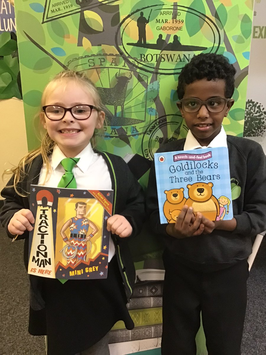 LindenRDCedar's tweet photo. Lots of very happy and satisfied children today! 
Everyone received their very own chosen book, courtesy of the ‘Young Readers Programme’. 📚📚📚😃
#YoungReadersProgramme @Literacy_Trust @BritishLandPLC @JosieDibnah @Linden_Reading  @Linden_PDev @BrownsBFS https://t.co/6qSDXpE1TT
