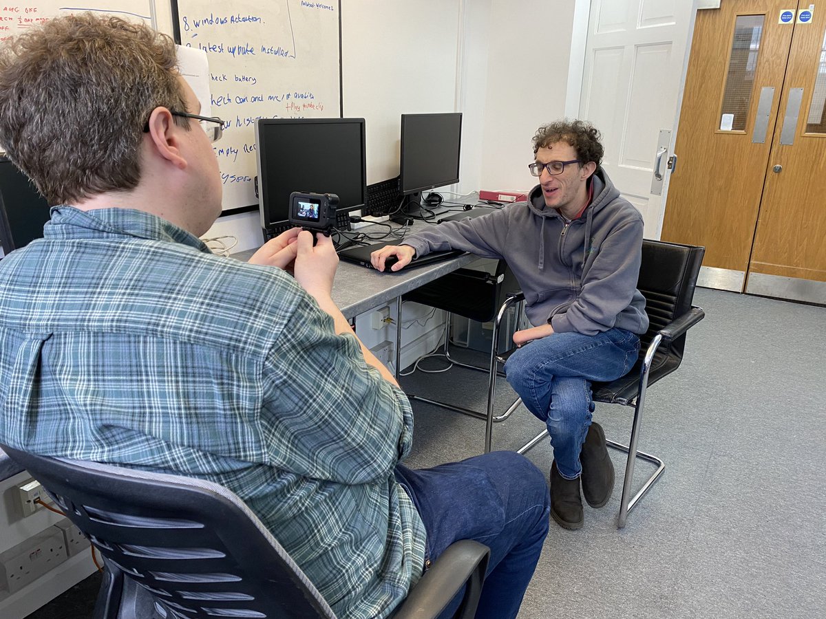 2econdChanceUK's tweet photo. Thank you @RishikeshChakr9 lead member for digital inclusion @BarnetCouncil and @BoostBarnet for visiting us today and supporting the work we do for laptop refurbishment and access to affordable IT
#workingwithdisabilities
#computerrefurbishment
#digitaldivide https://t.co/J40TUp4eQZ