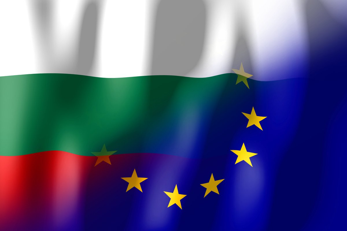 EU_reforms's tweet photo. 🤝Glad to have partnered w/ 🇧🇬Commission for Anti-Corruption and Illegal Assets Forfeiture #CACIAF &amp; @OECDgov to complete the #TSI project to improve the implementation of the Code of Ethics and build capacity.
📣A key step forward in professionalizing fight against #corruption. https://t.co/GPZhyCEKEA