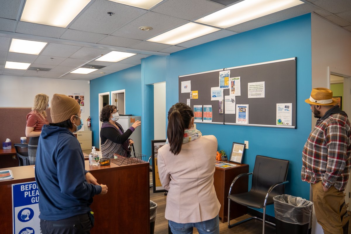 UWBayArea's tweet photo. Get to know another one of our Housing Justice partners, EBALDC &amp; West Oakland Job Resource Center!

EBALDC has been one of our longest partners. They partnered with us in establishing our first SparkPoint center in 2009 and they have been running it out of Oakland since...🧵⬇️🖼️ https://t.co/kBTjwbptBX