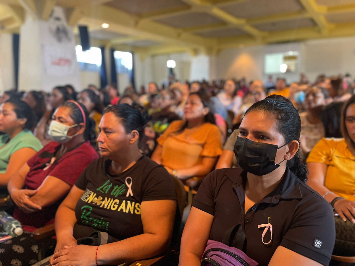 sindicalfuerza3's tweet photo. Excelente evento del Primer conversatorio de mujeres organizadas 
Invitadas especiales y grandes lideresas.
@UnidadSindical_ @ispelsalvador23 @STISSS_ https://t.co/I2LipZ6y4h