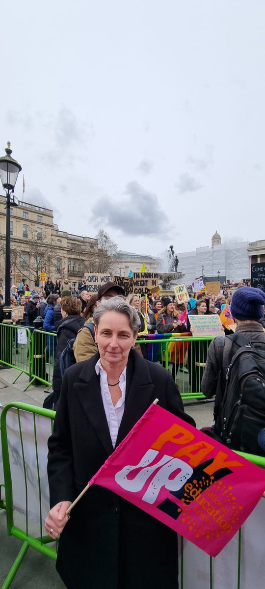 KateOsborneMP's tweet photo. Solidarity with @NEUnion members fighting not just for themselves but for current &amp; future students.

When will the Govt &amp; @GillianKeegan recognise that teachers have a vital role in our communities &amp; negotiations must reflect that

#TeachersDeserveBetter #NEUnion #SaveOurSchools https://t.co/p0sFpbedZM