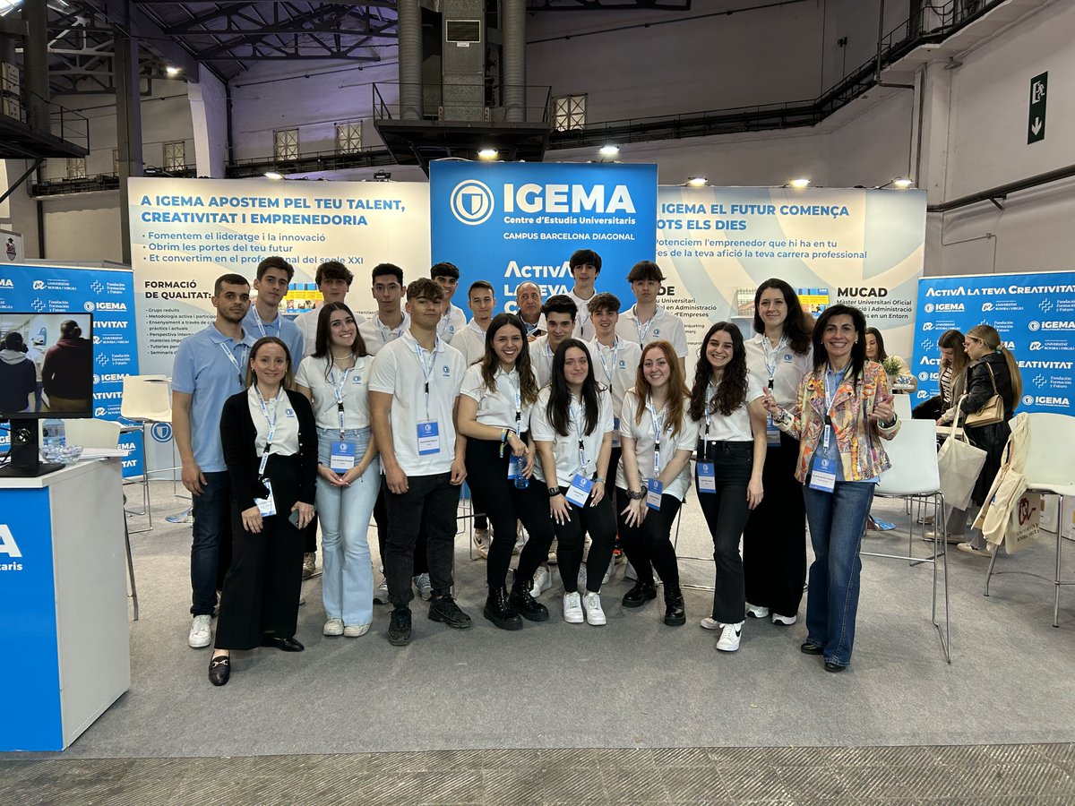 IGEMABUSINESS's tweet photo. Els alumnes i el personal de #IGEMA han vingut a la primera jornada del Saló de l'Ensenyament per rebre als futurs estudiants de la nostra universitat. https://t.co/Ca925RaZFo