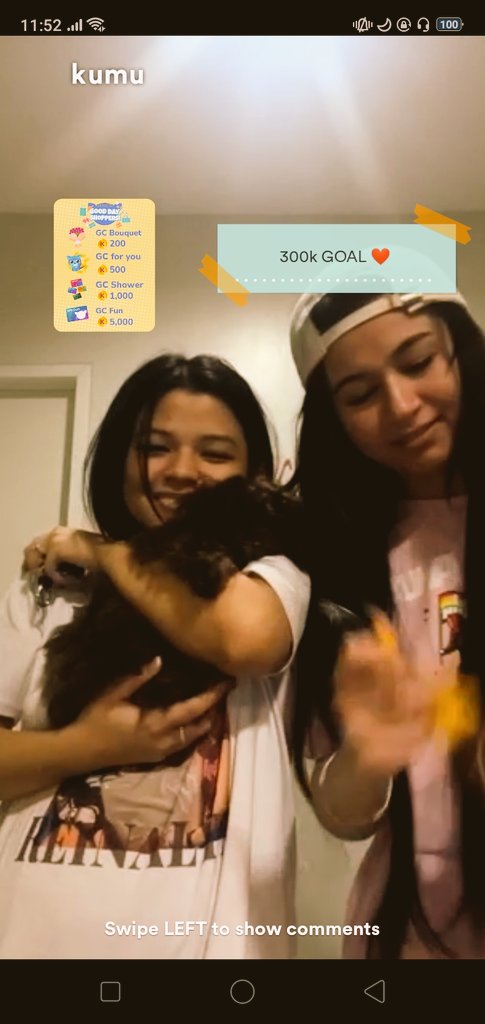 cutie_moshi's tweet photo. Happy 1st again parents ko love you both ❤️‍🔥🐶
@francchezka @WardReinalyn https://t.co/kzdYRIdiHg