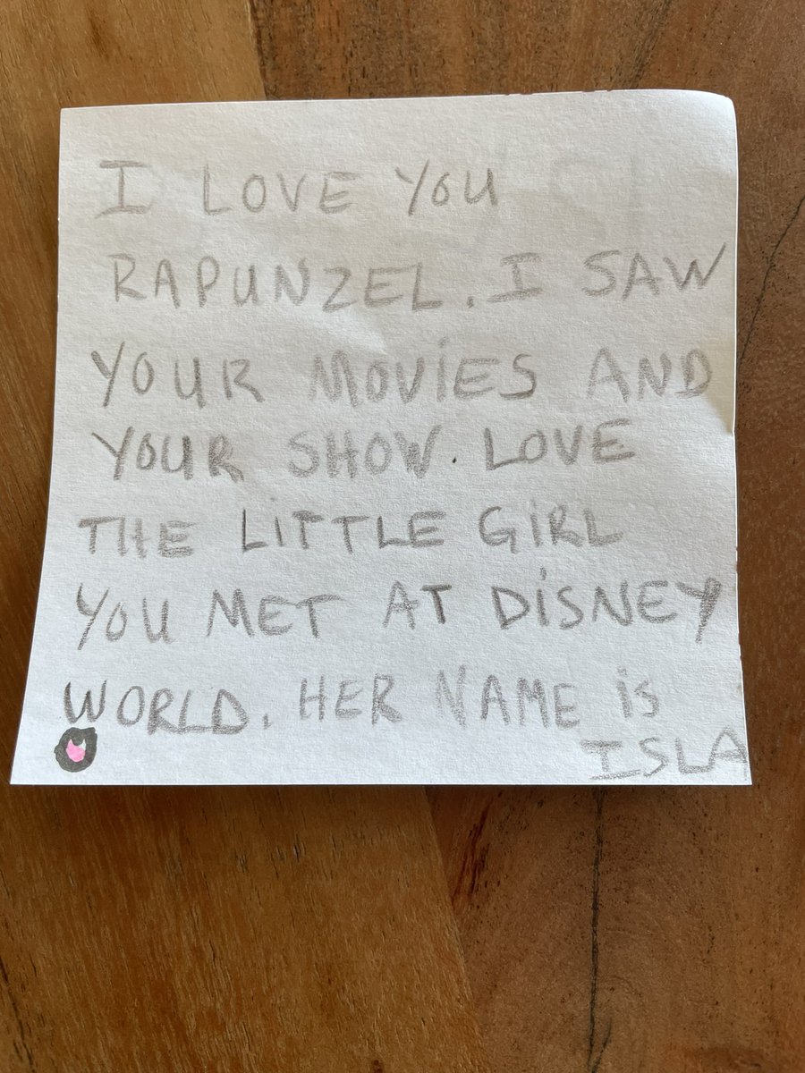 ileigh's tweet photo. My 5yr-old met her favorite princess @WaltDisneyWorld last week and can’t stop talking about it. She told her “I’m a big fan of yours.” Today she dictated this letter. Mailing address anyone? @SeriesTangled #Rapunzel #tangled #Disneyprincess #dreamcometrue https://t.co/zlHxbj9Nky