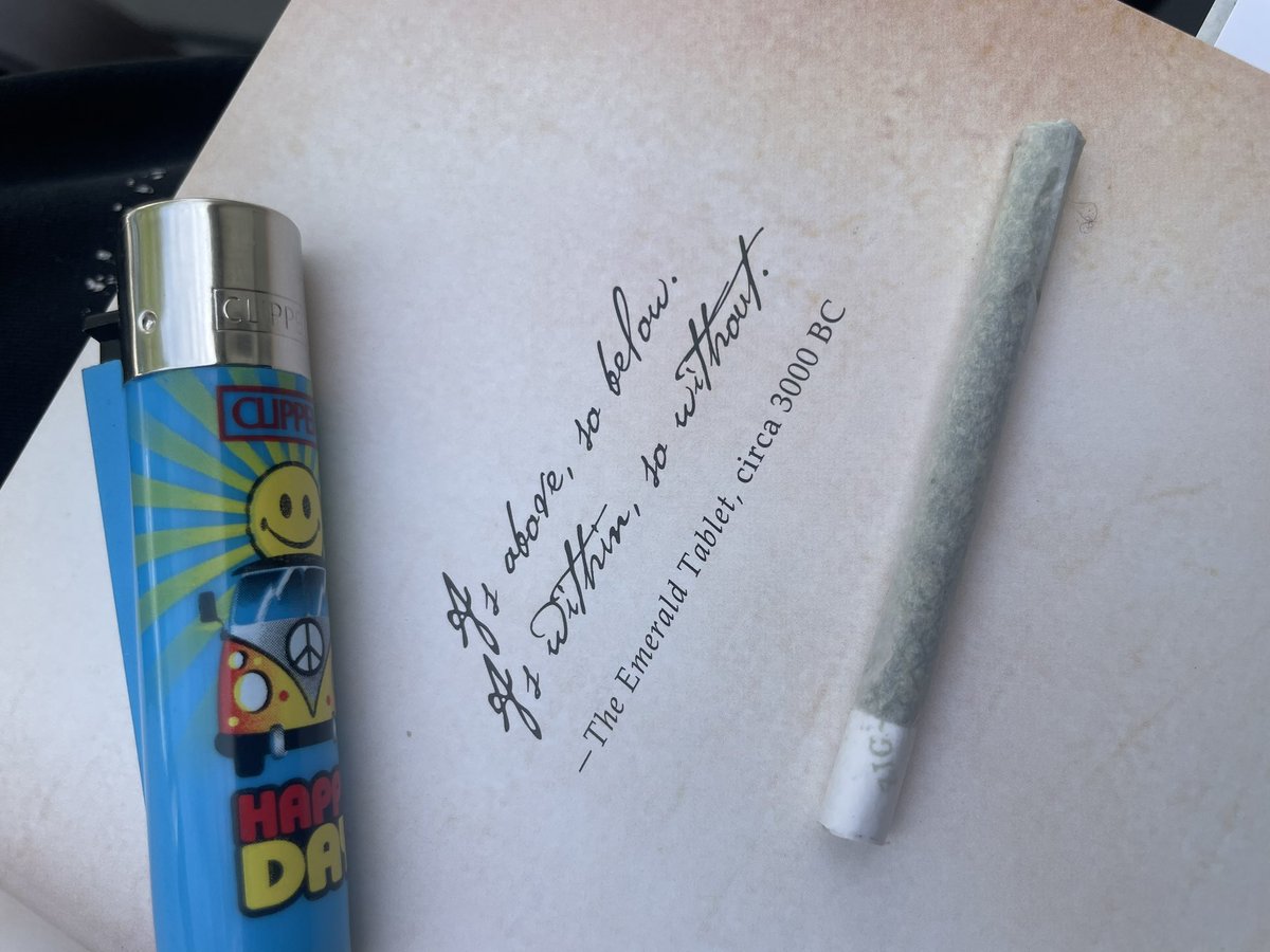 Doobie & Reading 💨✨
#Mmemberville #cannaculture #cannabislife
