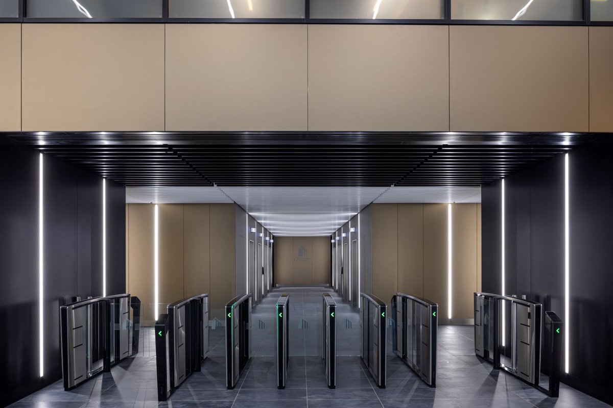 GlassSpecialist's tweet photo. New Case Study | 177 Bothwell Street 

Specialist Group was proud to be a part of the CAT A fitout of 177 Bothwell Street, a highly sustainable office development in Glasgow. 

Specialist Group completed the Glass and Metal works for the project. A fine example of prime quality. https://t.co/ZNr4h53i9M