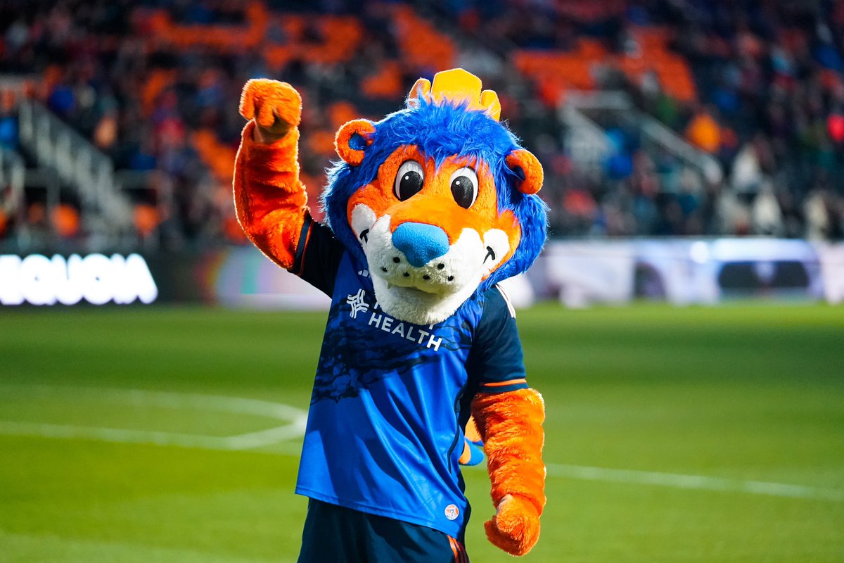 The Hi-Mark Roadhouse tweet media