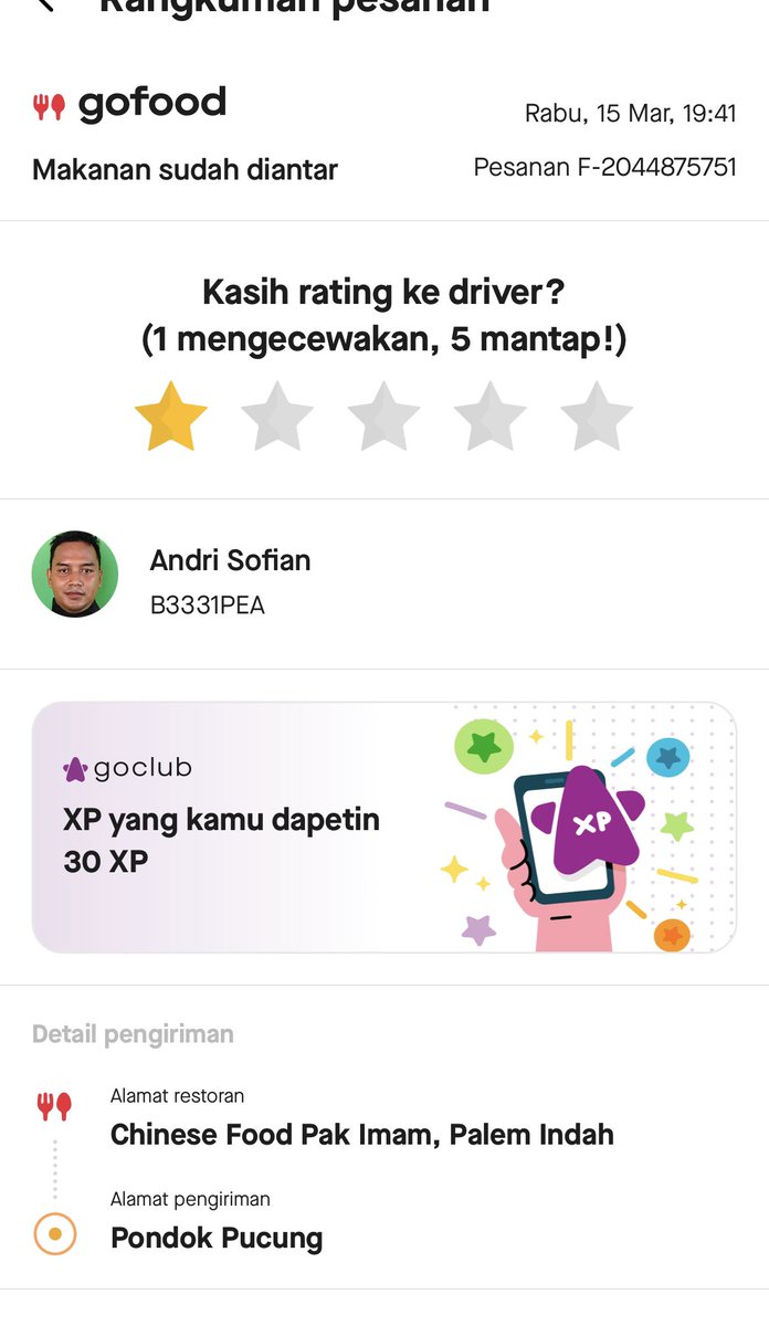Gavinrio's tweet photo. @gojekindonesia gojek tolong dong proses ini saya sudah dari aplikasi tp lama prosesnya. Driver ini ga nganterin makanan pesanan saya https://t.co/RV5kGg6kYI
