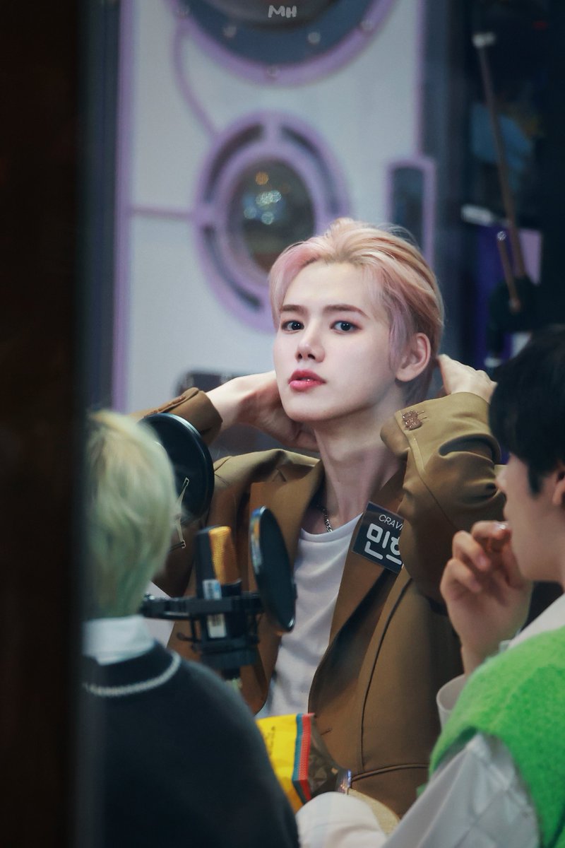 230315 아이돌라디오

반짝이는 얼굴✨✨

#민희 #MINHEE #크래비티 #CRAVITY