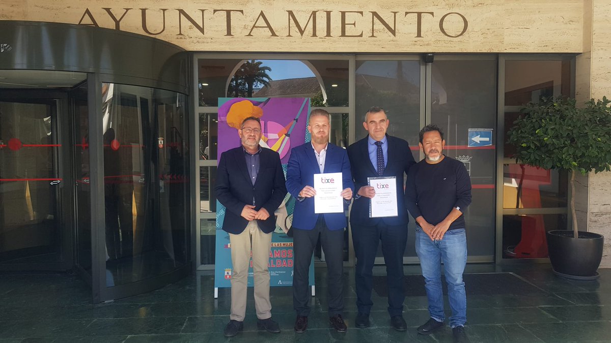 Recibimos las propuestas de la federación de empresarios  <a href="/TixeAE/">Tixe, Asoc. Empres.</a> y el dossier que nos ha presentado con múltiples demandas constructivas para el desarrollo del sector y su positivo impacto en #DosHermanas 
Ahora toca estudiarlas, cuantificarlas  e incorporarlas
#CuidaLoTuyo