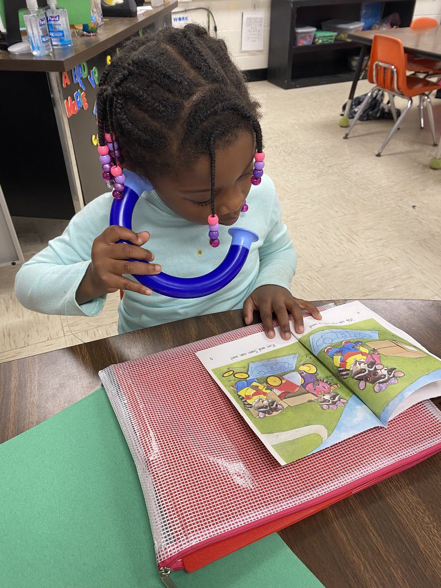 Two of my sweet friends working on their fluency with our <a href="/McGrawHillK12/">McGraw Hill PreK-12</a> decodables! 
We love using our telephones to hear ourselves reading! 
#KindergartenRocks #LeadingTheWay <a href="/BBCMES/">BBCES</a>