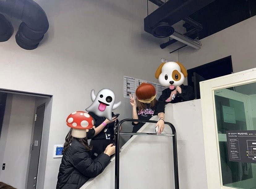 smnggfile's tweet photo. [230316 sment_training] #smngg 

SM Trainees’ SHOWCASE D-DAY

As we greet the long-awaited day,
It was an unforgettable and precious time for everyone 😍 https://t.co/6PxBwOqRhh