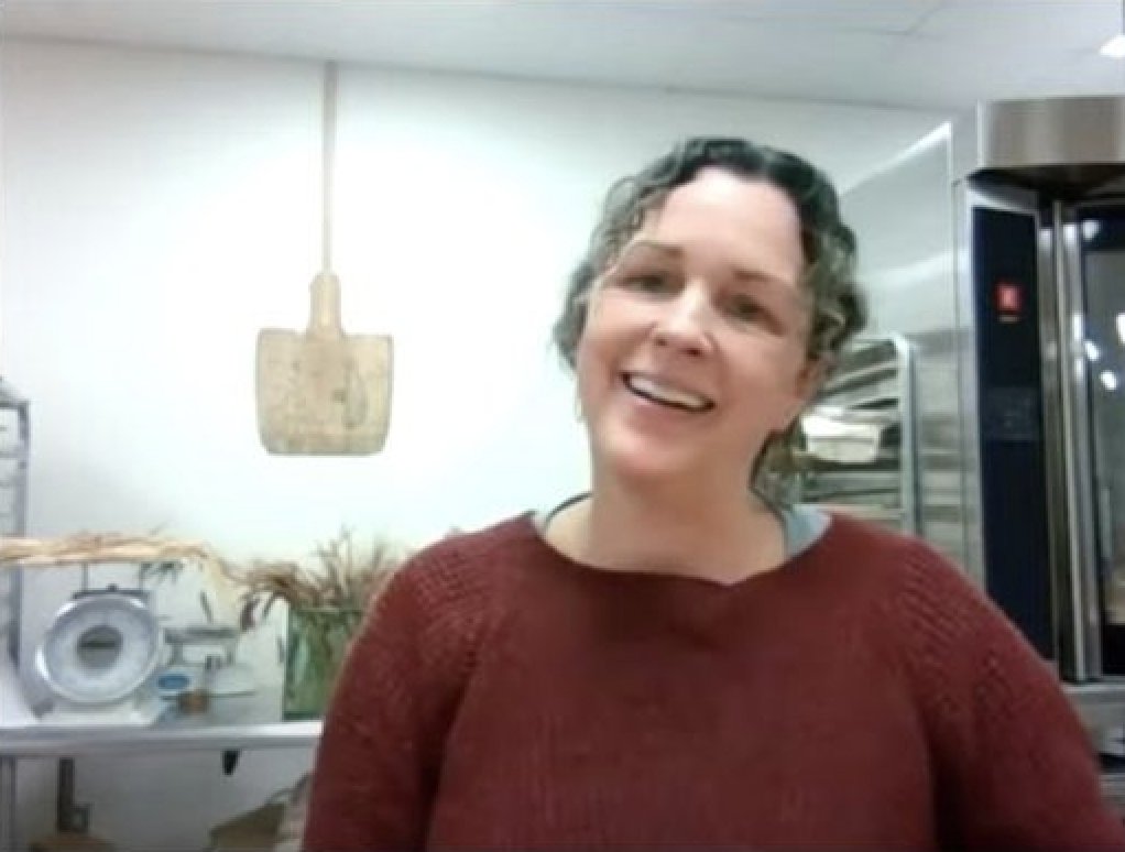 ReadersToEaters's tweet image. Celebrate #WomenInAg #WomenInScience this #WomensHistoryMonth See #BreadLab coauthor #KimBinczewski on the bk+ her work as ManagingDir of WashingtonStateU Breadlab @AITCtweets winter conf (Segment an hour into video bit.ly/3EOTjuV) #AgLiteracy #FoodLiteracy #FoodScience