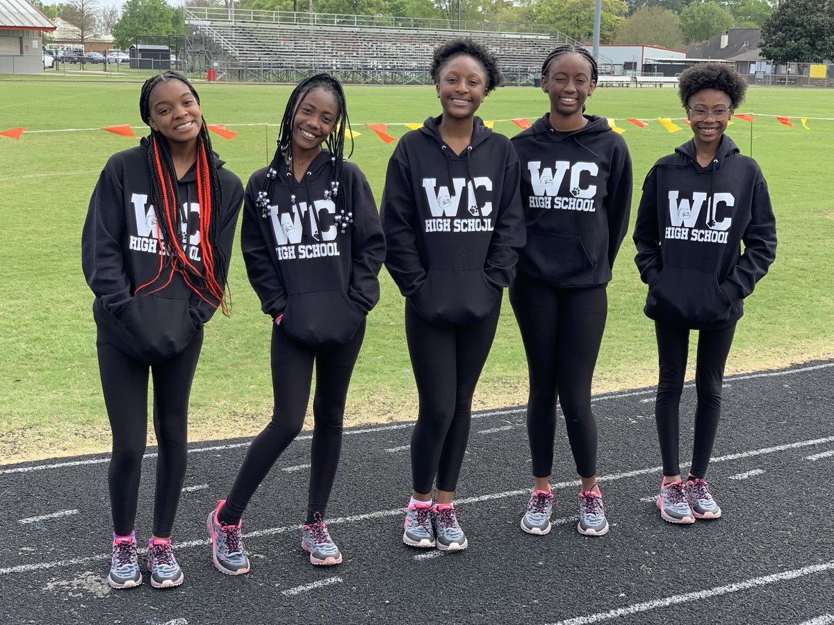 Bulldogs_WCHS's tweet photo. Come out to Plaquemine High and support our middle school track team at their meet today!!! #InspireTomorrow #BulldogsExcel https://t.co/ZBohFTDwp0