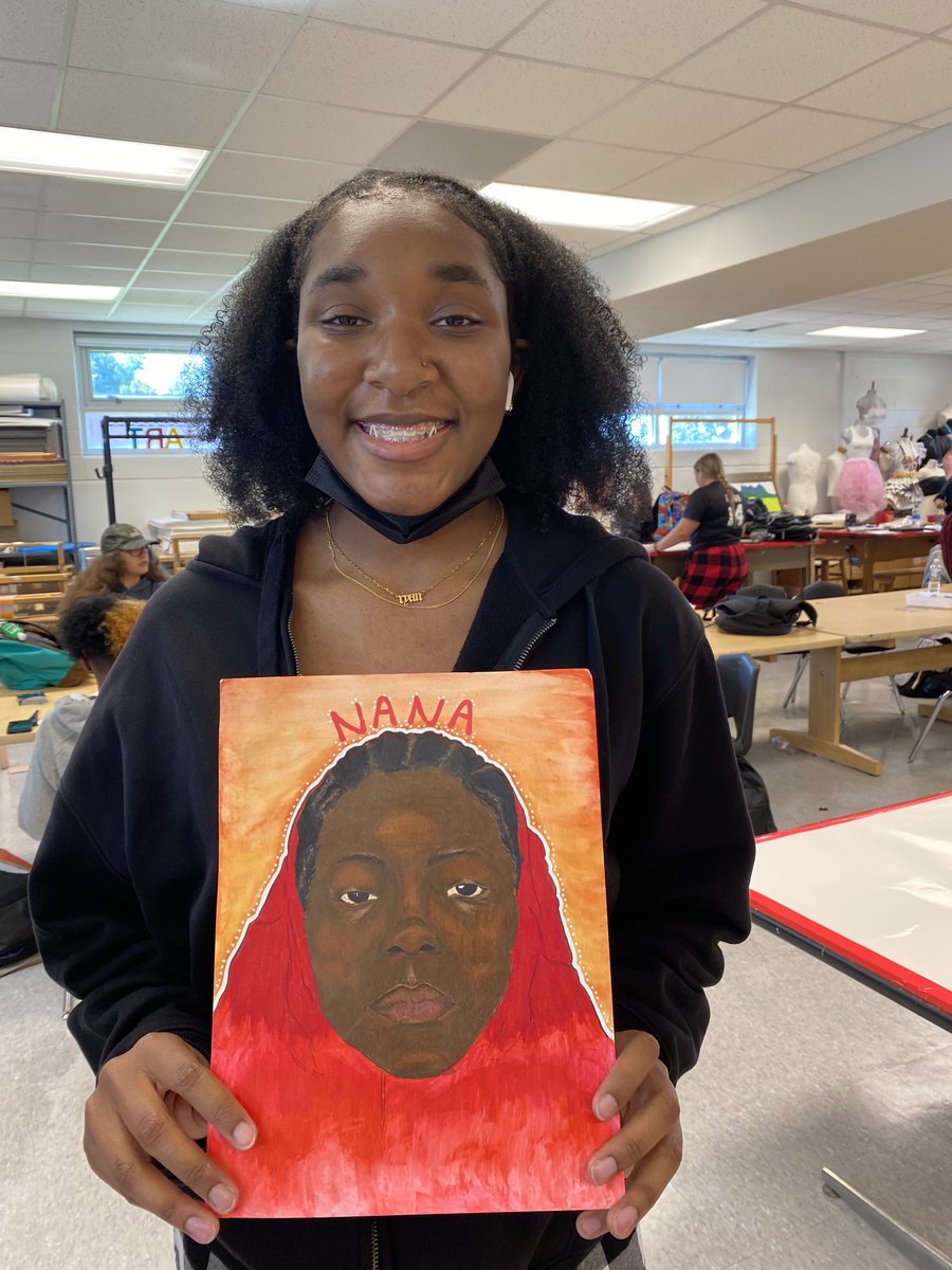 JCPSKY's tweet image. MEMORY PROJECT | @PRP_Panthers art students created pictures of Nigerian orphans that were delivered to the orphanage through a global initiative called The Memory Project!
 
Learn more: bit.ly/3Jg4m1L

See the artwork being delivered: bit.ly/3mTGauy

#WeAreJCPS